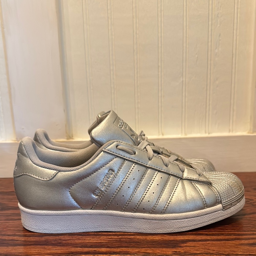 Adidas Superstar Sneakers Silver
